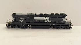 3199-3216 Overland Models Ho Srr Sd 40-2 #3199-3216 Loconorfolk Southern #3204 Brass