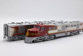 Omi-6309 Overland Models Inc. 6912.1 At&sf Dl109/110 A-b Set Used Lights Rare