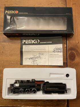 3201-002 Pemco Ho Scale 2-6-0 Pennsylvania Steam Locomotive With Tender In Box