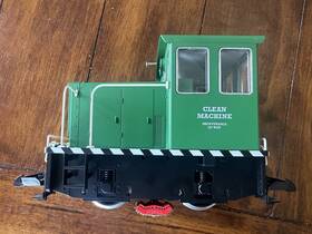 38508 Piko G-scale Clean Machine Green Track Cleaning Locomotive