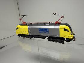 049583 Piko / Tillig Bahn Tt Elektrolok Es 64 U4 Defective Locomotive For Parts Only