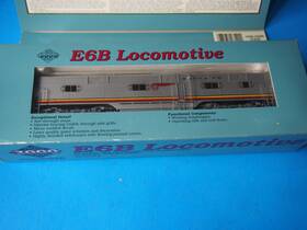 Proto 2000 077071235402 Life Like #23540 Unpowered E6b Diesel Locomotive - Atsf