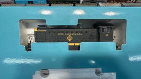 Proto 2000 21357 Limited Edition Erie Lackawanna Alco S1 Locomotive #320