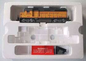 23089 Proto 2000 Series Ho Scale Gp30 Phase Ii Union Pacific 822