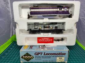23553 Proto 2000 Gp-7 Locomotive In Ho Scale Acl #103