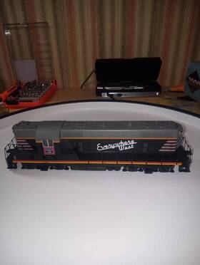 23558 Proto 2000 Ho Scale Dc Cb And Q Gp7 #209