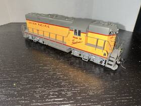 23622 Proto 2000 Ho Scale Union Pacific Gp9 Ii Diesel Locomotive #266 -dc