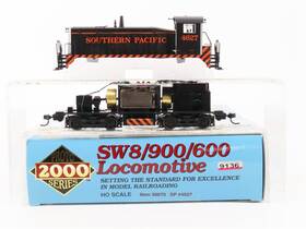 30070 Proto 2000 Ho Scale Sp Southern Pacific Sw8/9/600 Diesel Locomotive #4627 30070 Proto 2000 Ho Scale Sp Southern Pacific Sw8/9/600 Diesel Locomotive #4627