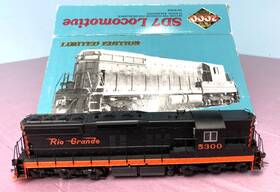 30145 Proto 2000 Ho Scale Sd-7 Diesel Locomotive Rio Grande #5300 With Dcc