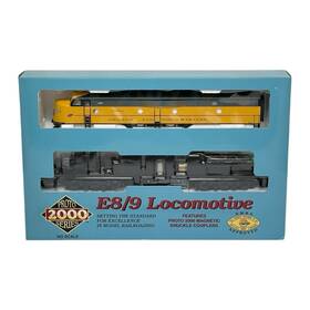 5025a Proto 2000 30812 Ho Scale Chicago And North Western E8/9 Locomotive With Mars Light #5025a