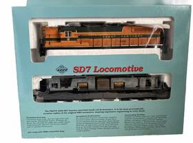 8096 Proto 2000 No. Ho Scale Great Northern Powered Sd7 Loco #569