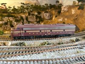 920-31716 Proto 2000 Ho Scale Prr E8/9 Diesel #5765a With Dcc 920-31716 Proto 2000 Ho Scale Prr E8/9 Diesel #5765a With Dcc