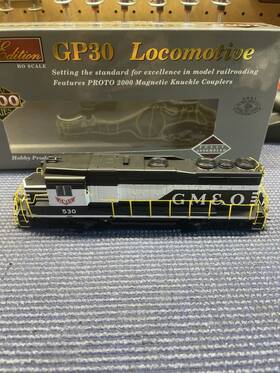 920-31884 Proto 2000 Gp30 Diesel Locomotive Gm&o #530 Ho Scale 1 87