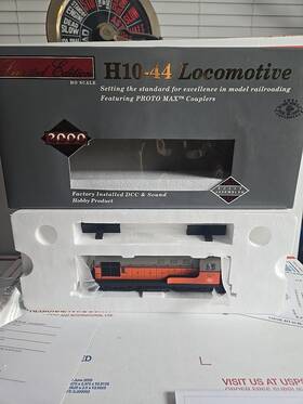 920-40783 Proto 2000 Milwaukee Road H10-44 Fairbanks Switcher Dcc / Quantum Sound - Ho Scale