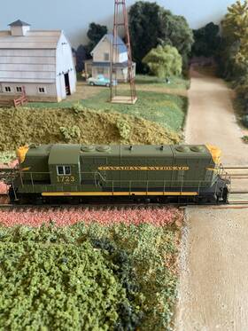 97004 Proto 2000 Ho Gp7 Phase Ii Canadian National 1723. New Gears. #97004 . Iob