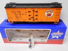 R15017 Usa Trains Sp Pfe Outside Braced Reefer Car Metal Wheels
