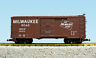 R19106c Usa Trains Milwaukee Road Simulated Wood Box Car Bc Red