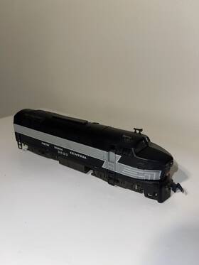040-4105 Roco Ho Baldwin Rf-16 Sharknose Diesel Locomotive- Nyc #3820- Untested