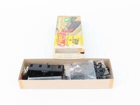 2770 Roundhouse Ho Scale Undecorated Climax Diesel Locomotive Kit