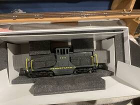 2705114 Ry Models 400110 #2705114 O Brass Prr Phase Iv Ge 44 Ton Center Cab Switcher 3-rail