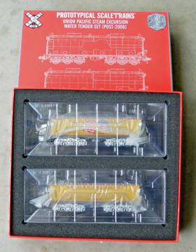 Stx30019 Scale Trains Prototypical Ho Union Pacific Steam Excursion Water Tender Set