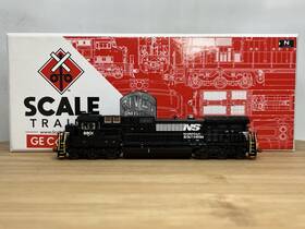 Sxt38537 Scaletrains.com N Scale Norfolk Southern Ns C40-9 #8801 Dcc/sound