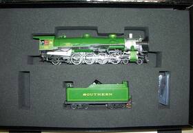 81602 Spectrum Ho Southern Usra Light 4-8-2 Mountain Locomotive #1491 Dcc Ready Lnib