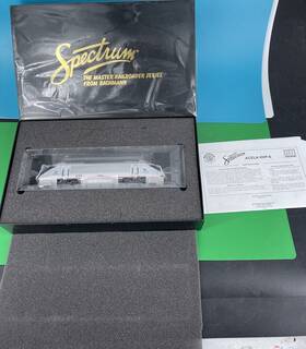 Hhp-8 Spectrum 83003 Ho Scale Amtrak Acela #655 Electric Locomotive #83003 L/n In Box Hhp-8 Spectrum 83003 Ho Scale Amtrak Acela #655 Electric Locomotive #83003 L/n In Box