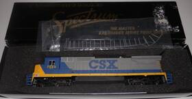 Spectrum 85010 Ho Scale Powered Csx 7564 Ge Dash 8-40c Diesel Loco #85010