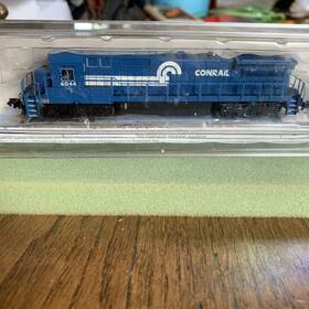 8-40c Spectrum 85056 Bachmann N Scale Ge Dash Diesel Locomotive Conrail