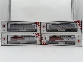 Stewart 8050/8051 Hobbies - Ho F3a/b Phase I Pwd. Santa Fe Passenger Set Of 4 Used