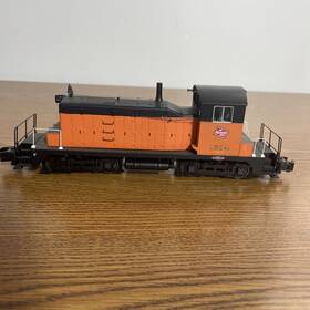 00448 The Showcase Line S Gauge Milwaukee Road Sw-1 Diesel Locomotive #1634