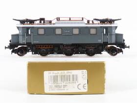 22439 Trix Ho Scale Dr Deutsche Reichsbahn E05 Electric Locomotive #002 22439 Trix Ho Scale Dr Deutsche Reichsbahn E05 Electric Locomotive #002