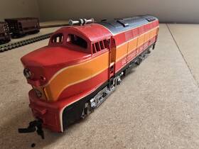 222-18 Tyco Southern Pacific Daylight Shark Nose Diesel Locomotive Ho Scale