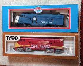 7710-4 Tyco Ho Lot Rock Island F9 Locomotive Of 2 Boxed Untested As Is The