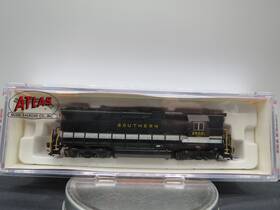 Gp-38 Walthers 49842 Atlas N Scale Southern Railroad Locomotive With Knuckle Couplers