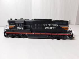 Walthers 92042719 920-42719 Ho Scale Emd Gp9 Ph Ii Locomotive Dcc Sound Sp #5622