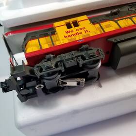 21439 Williams Cab#720 By Bachmann Union Pacific Gp-9 O Guage Tested Works #720
