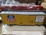 Lgb 47915 Union Pacific Boxcar W/metal Wheels & Knuckle Couplers. Fixed Price $189.95.