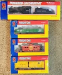 Life-like Trains Ho Scale 0-4-0 Powered Locomotive Union Pacific #3179 + Cars. Fixed Price $149.99.