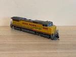 Walthers Ho Scale Union Pacific Dash 8-40BW #9505 Super Detailed & Custom Lights. Fixed Price $125.00.