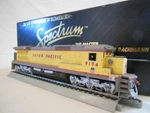 85011 Bachmann Spectrum Union Pacific Dash Diesel Loco Ho Scale. Fixed Price $32.35.