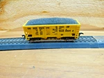 Life-like Scale 32' Union Pacific U.p. 32100 Hopper With Coal Load. Fixed Price $12.75.