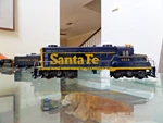 Mantua Ho Scale Santa Fe GP20 Diesel Locomotive 5628 Runs. Fixed Price $14.99.