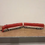 Lionel O-gauge 2245 The Texas Special Diesel Engine & B Unit Untested. Fixed Price $199.99.