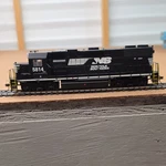 Bachmann Ho Emd GP38-2 Norfolk Southern #5814 Diesel Locomotive Dc Analog 61709. Fixed Price $95.00.