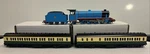 Bachmann Scale Thomas & Friends Gordon Engine Tender W/ 2 Coach Cars. Fixed Price $199.99.