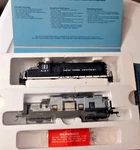 Ho Scale Life Like Proto 2000 New York Central GP20 Diesel Locomotive No 6107. Fixed Price $70.40.