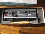 Athearn Blue Box 4756 Southern Pacific Powered Gp 60 #9715 Ho Scale Nice!. Fixed Price $65.00.