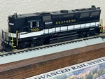 Southern GP40X High Hood Loco Dc/dcc Ready - Scale " Gold Letters New Oop. Fixed Price $254.95.